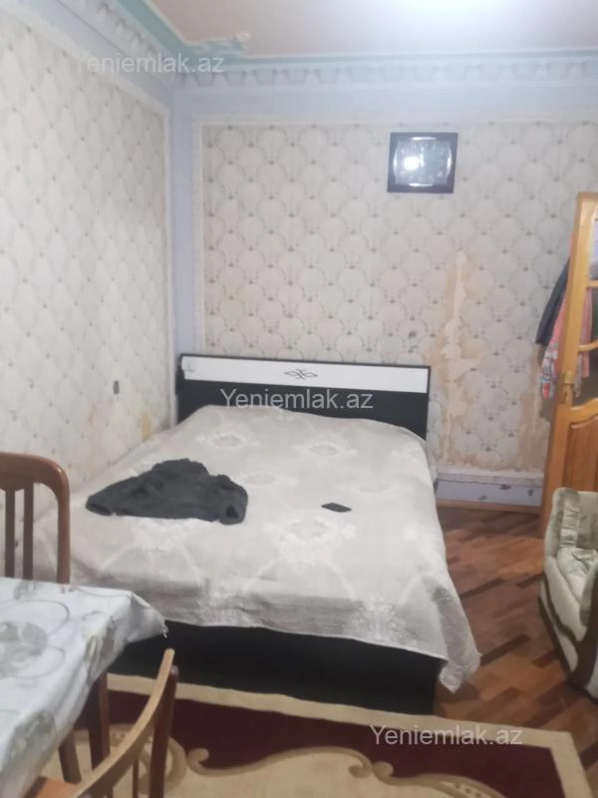 Satılır 2 otaqlı köhnə tikili 60 m²