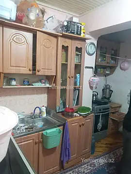Satılır 2 otaqlı köhnə tikili 60 m²