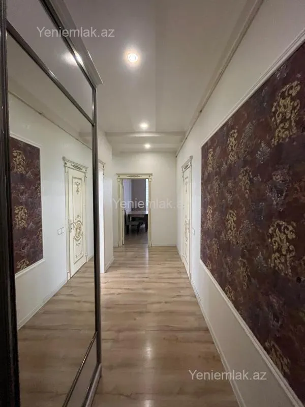 Satılır 3 otaqlı yeni tikili 90 m²