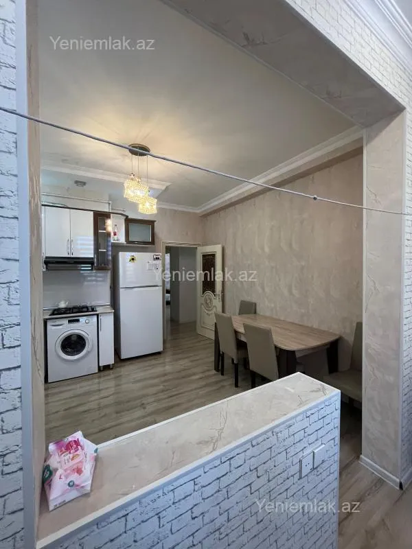 Satılır 3 otaqlı yeni tikili 90 m²