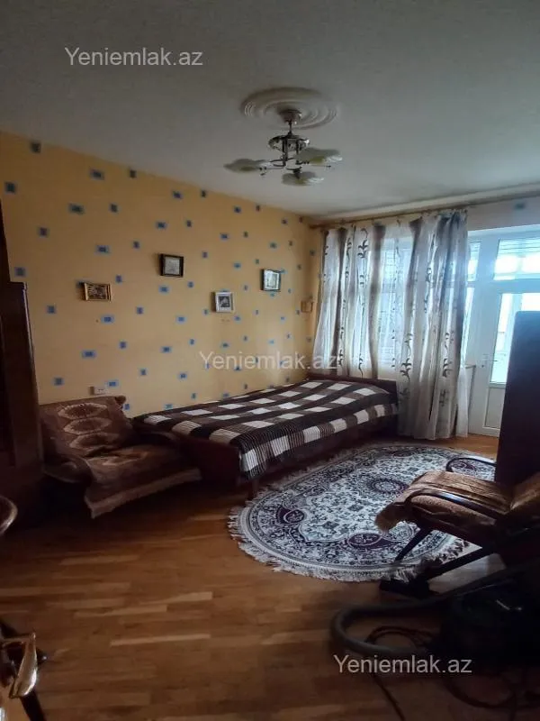 Satılır 3 otaqlı yeni tikili 80 m²