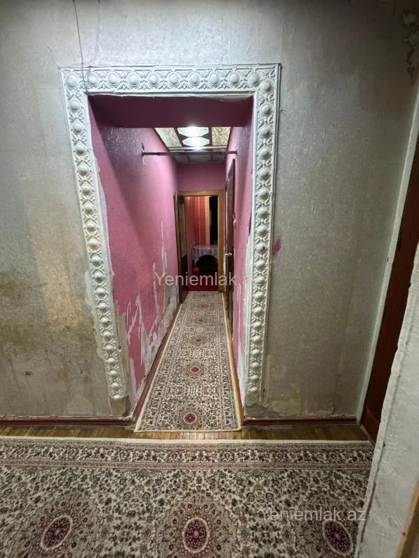 Satılır 3 otaqlı köhnə tikili 90 m²