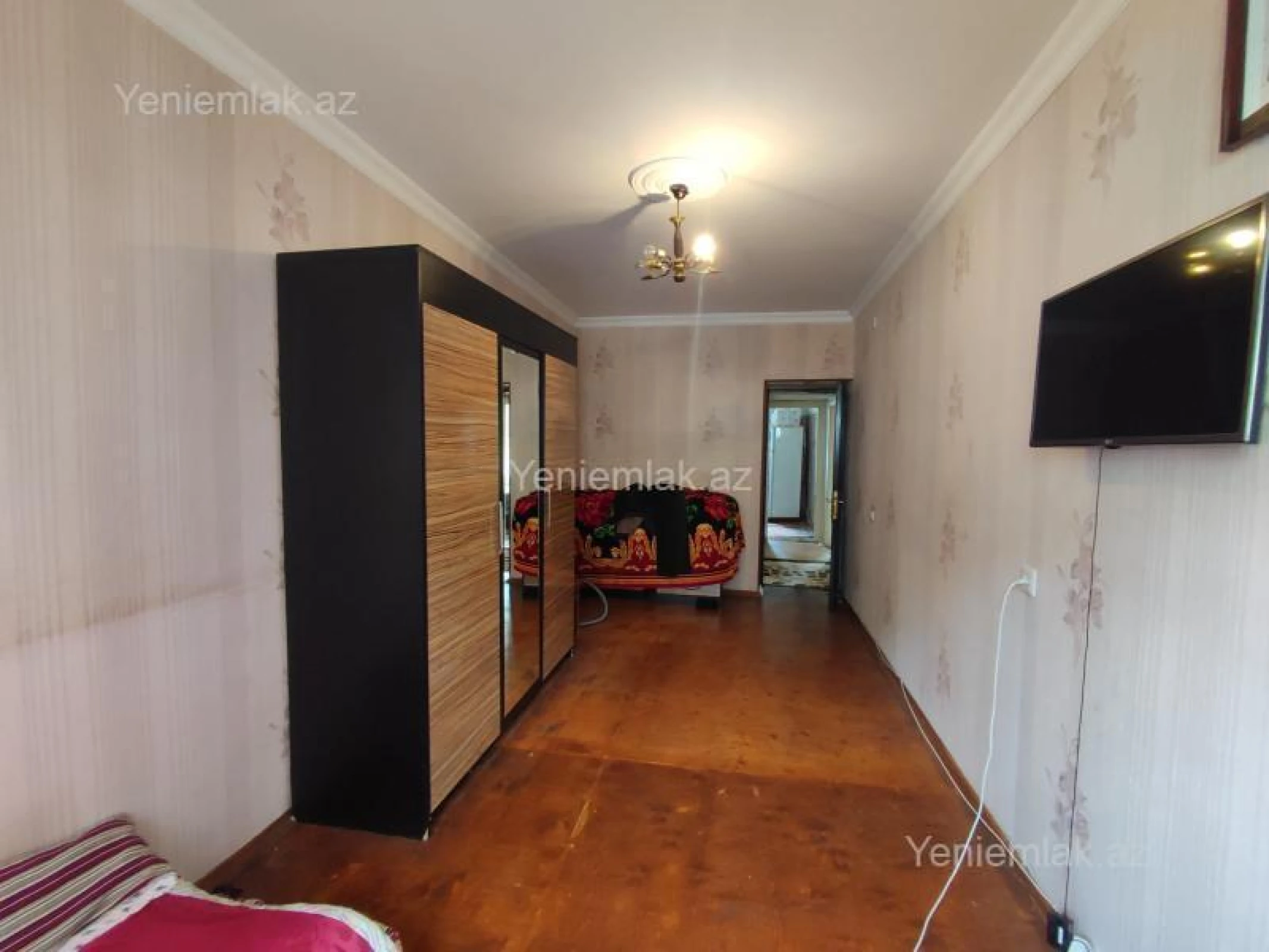 Satılır 3 otaqlı köhnə tikili 75 m²