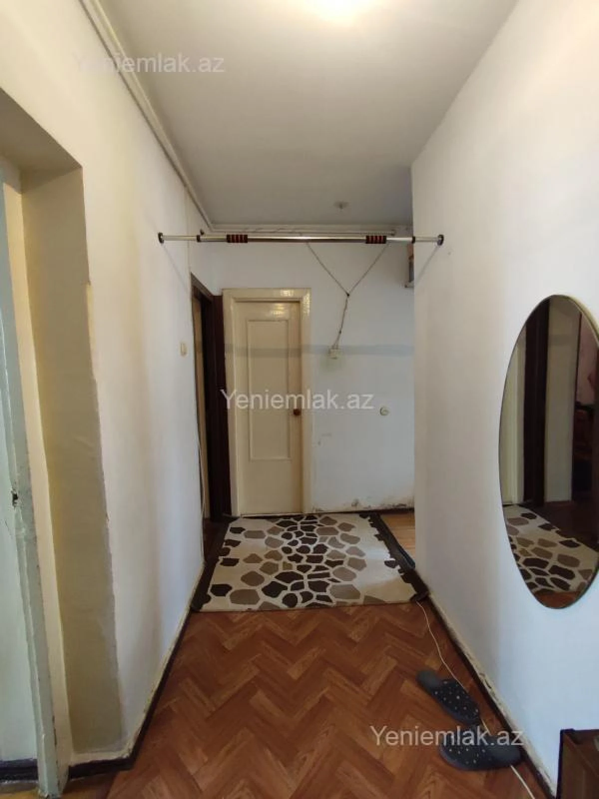 Satılır 3 otaqlı köhnə tikili 75 m²