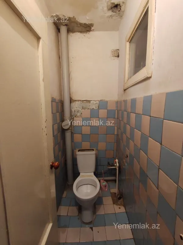 Satılır 3 otaqlı köhnə tikili 75 m²
