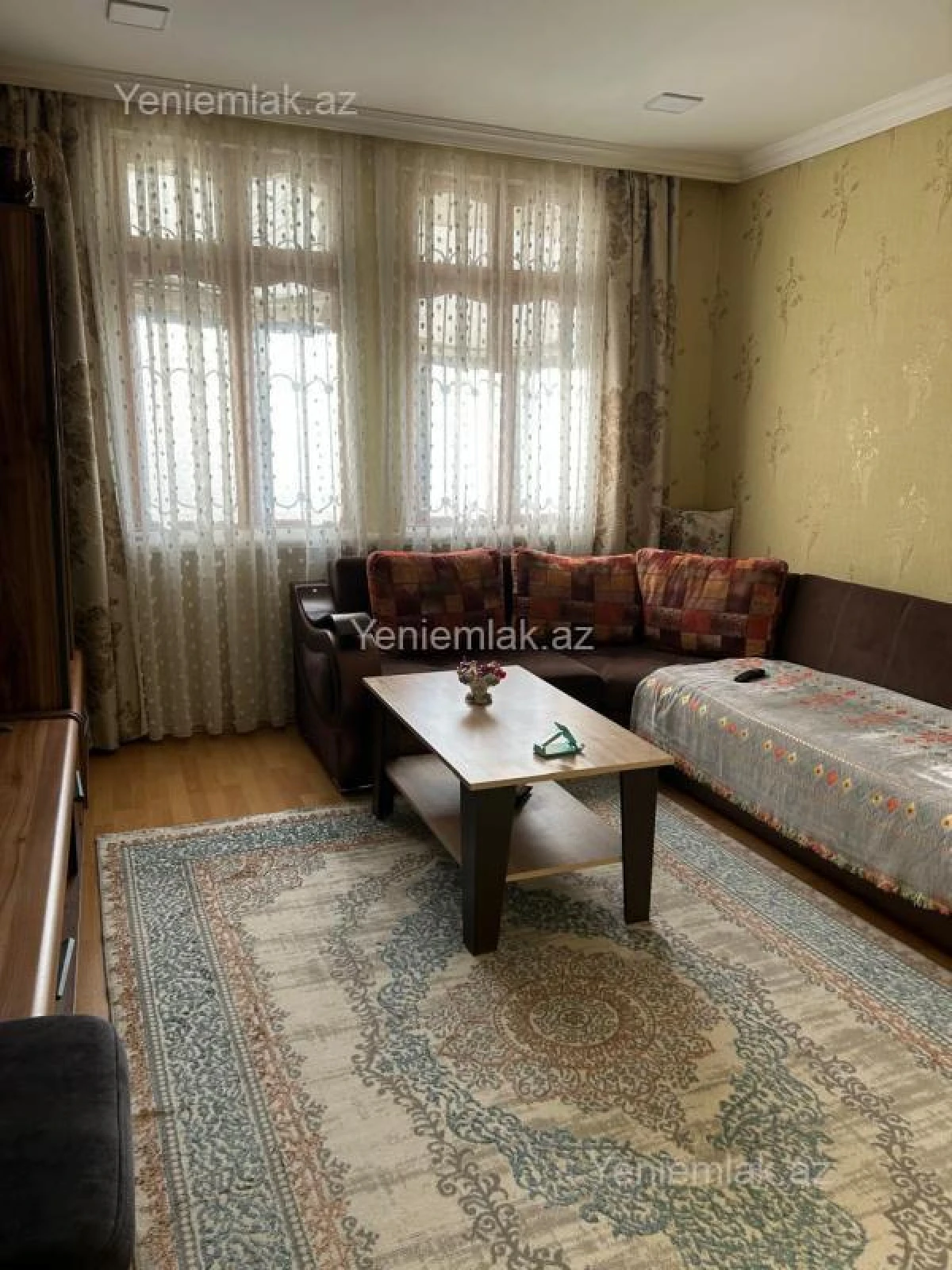 Satılır 3 otaqlı köhnə tikili 60 m²