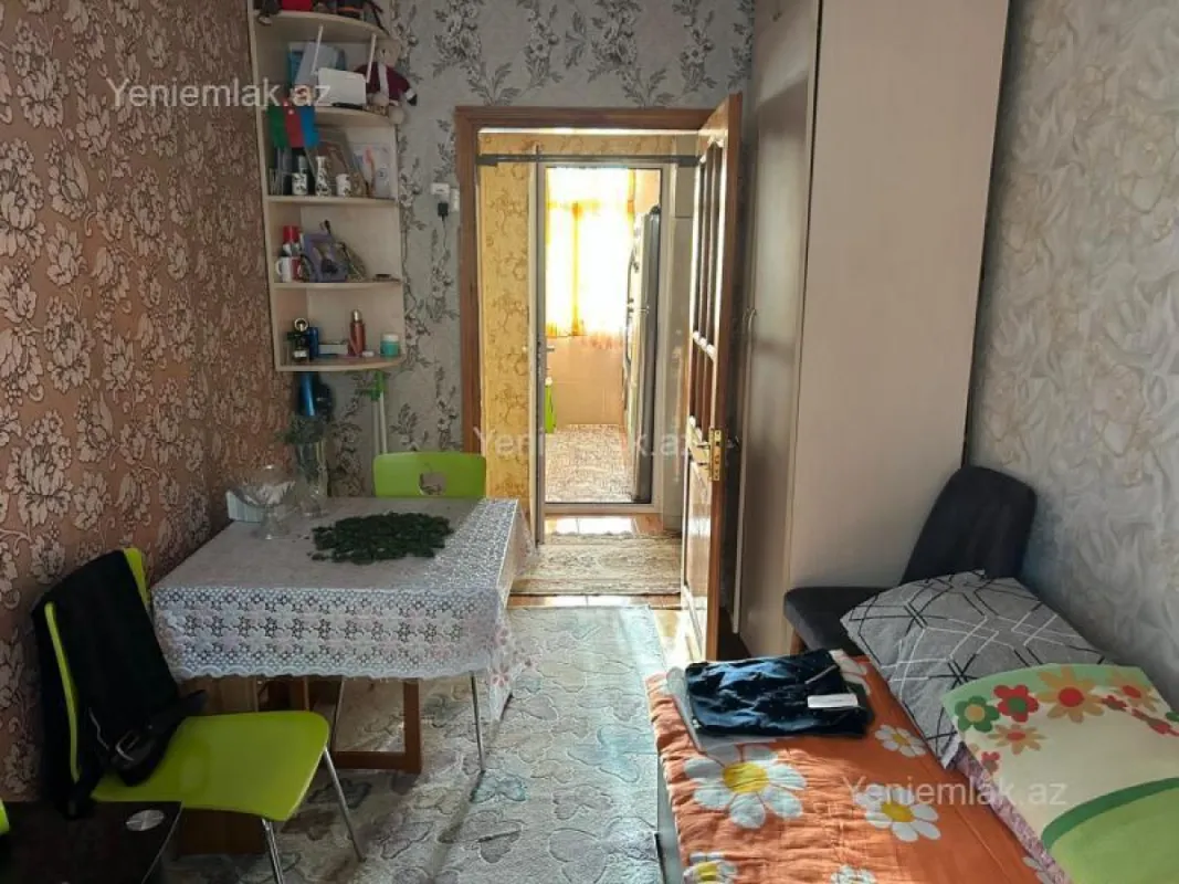 Satılır 3 otaqlı köhnə tikili 60 m²