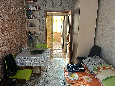 Satılır 3 otaqlı köhnə tikili 60 m²