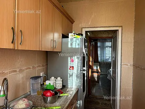 Satılır 3 otaqlı köhnə tikili 60 m²