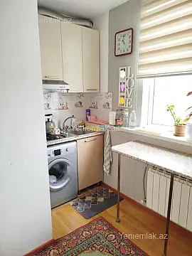 Satılır 2 otaqlı köhnə tikili 40 m²