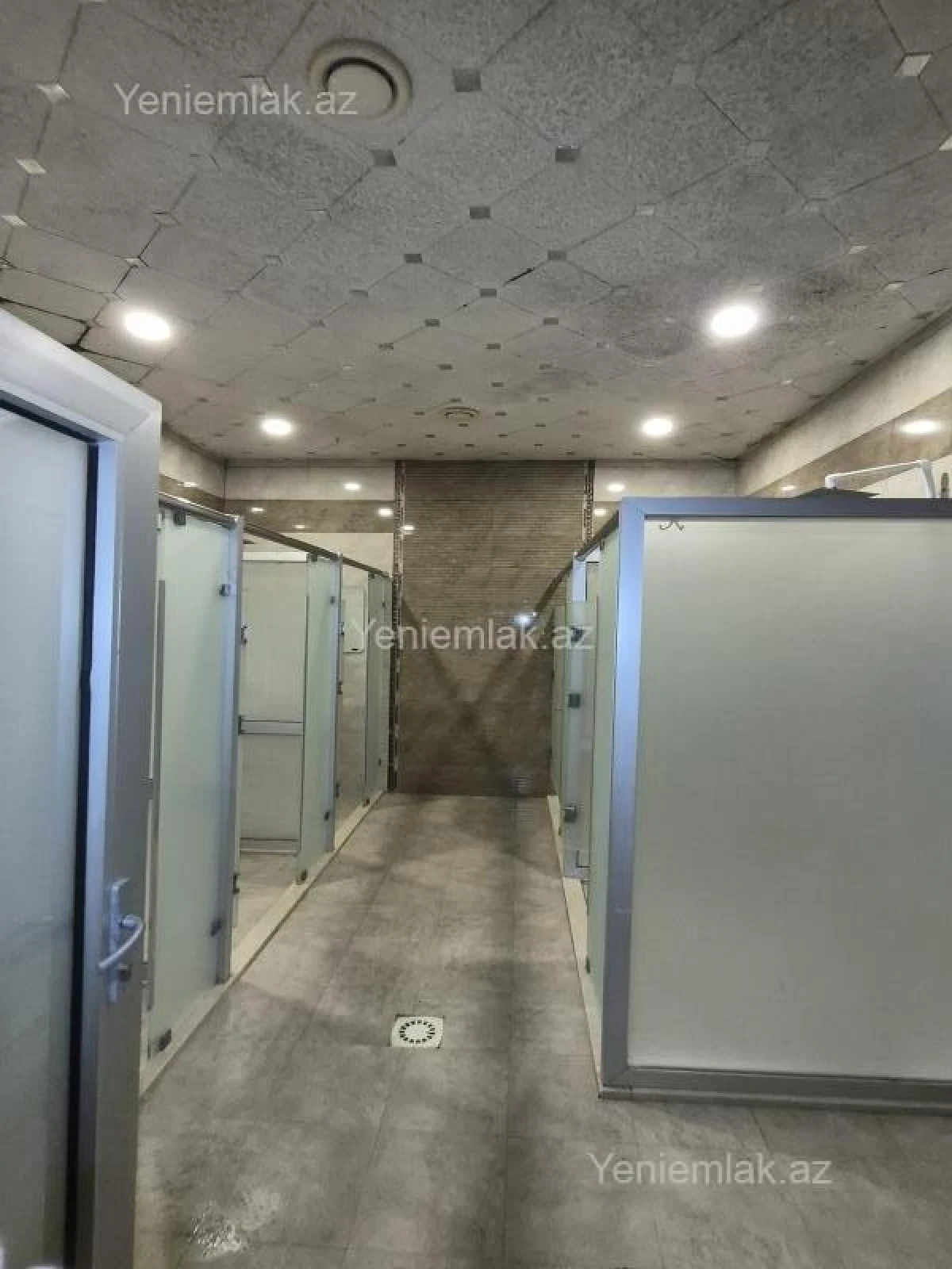 Satılır 7 otaqlı obyekt 250 m²