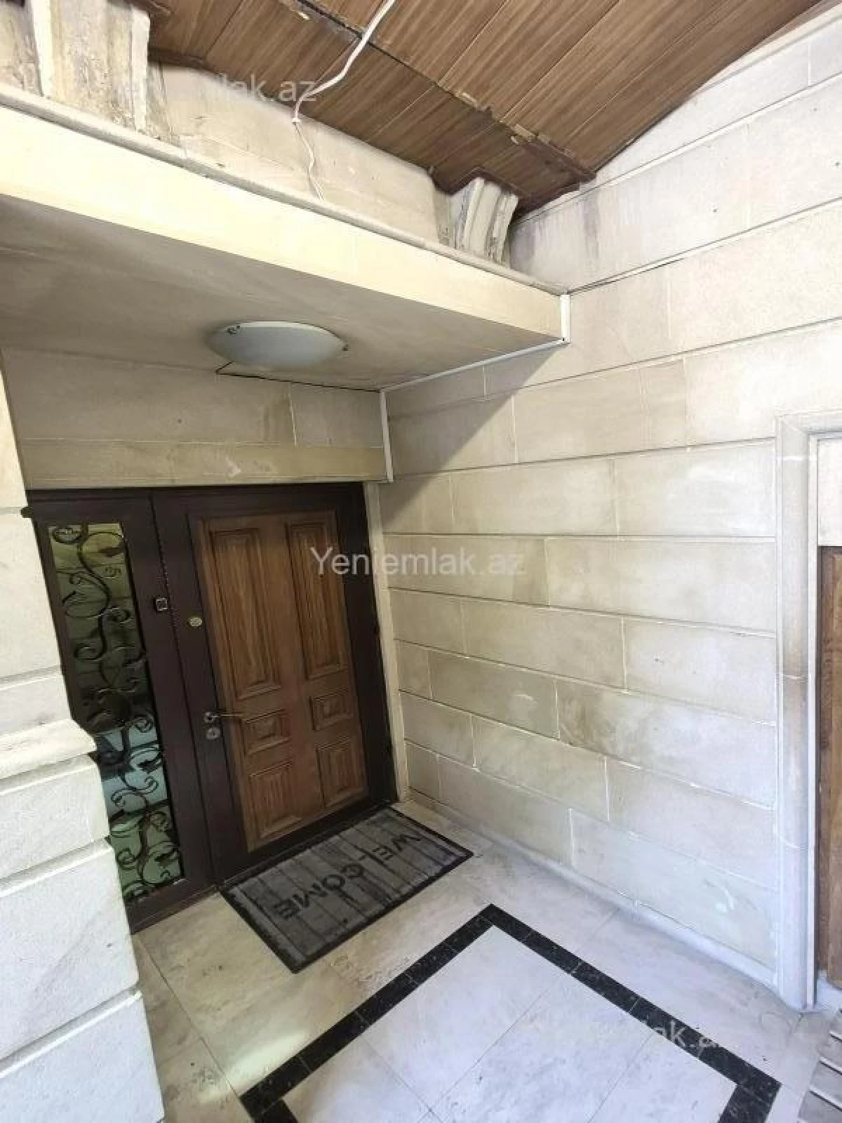 Satılır 7 otaqlı obyekt 250 m²
