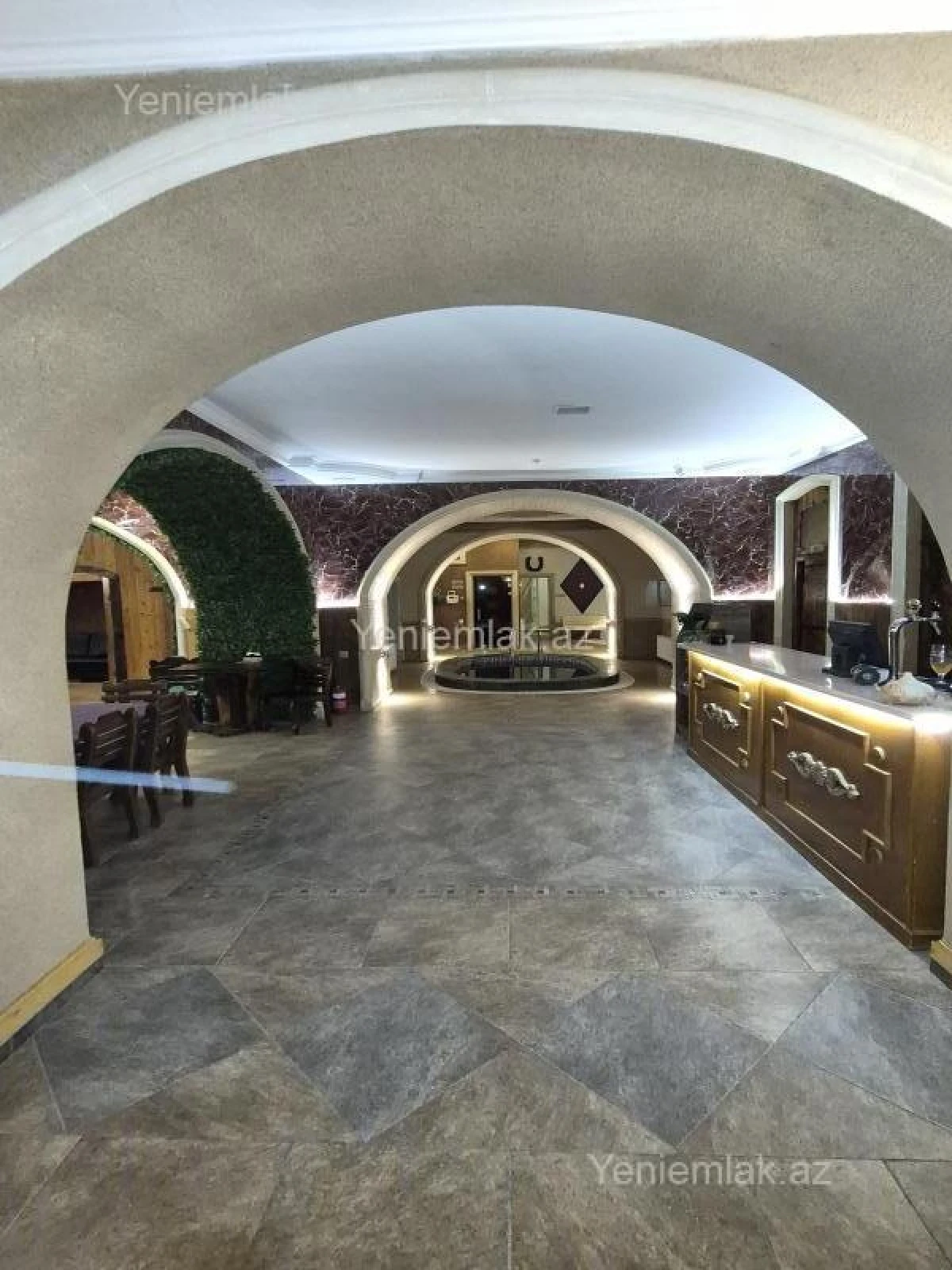 Satılır 7 otaqlı obyekt 250 m²