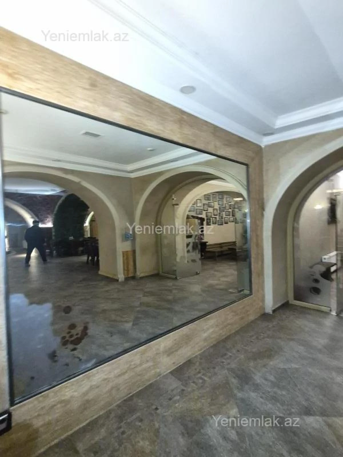 Satılır 7 otaqlı obyekt 250 m²