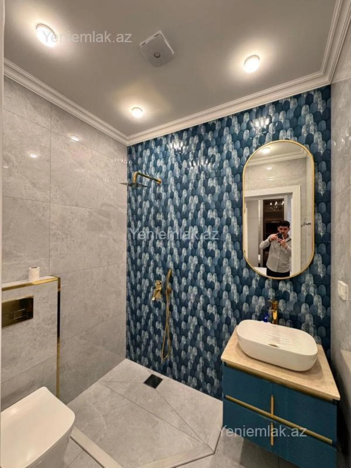 Satılır 3 otaqlı yeni tikili 130 m²