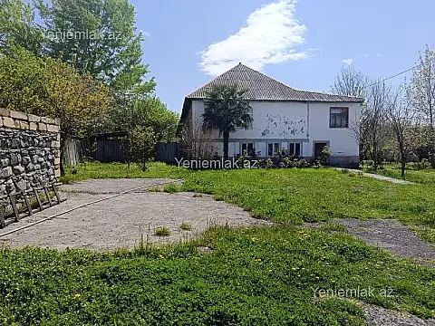 Satılır 3 otaqlı həyət evi 85 m² — Qəbələ 3 otaq 85.00 m²