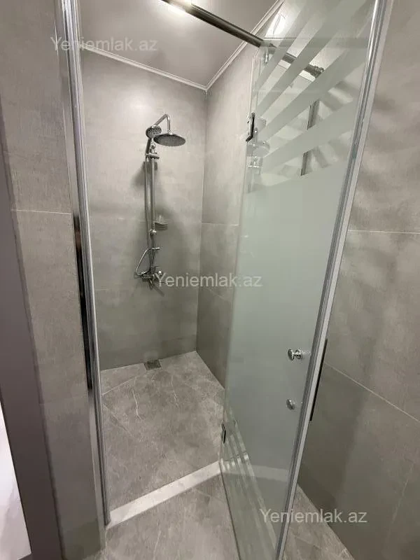 Satılır 2 otaqlı yeni tikili 63 m²