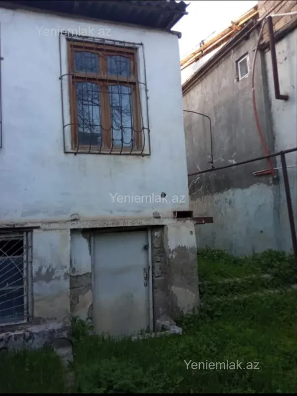 Satılır 5 otaqlı həyət evi 114 m²
