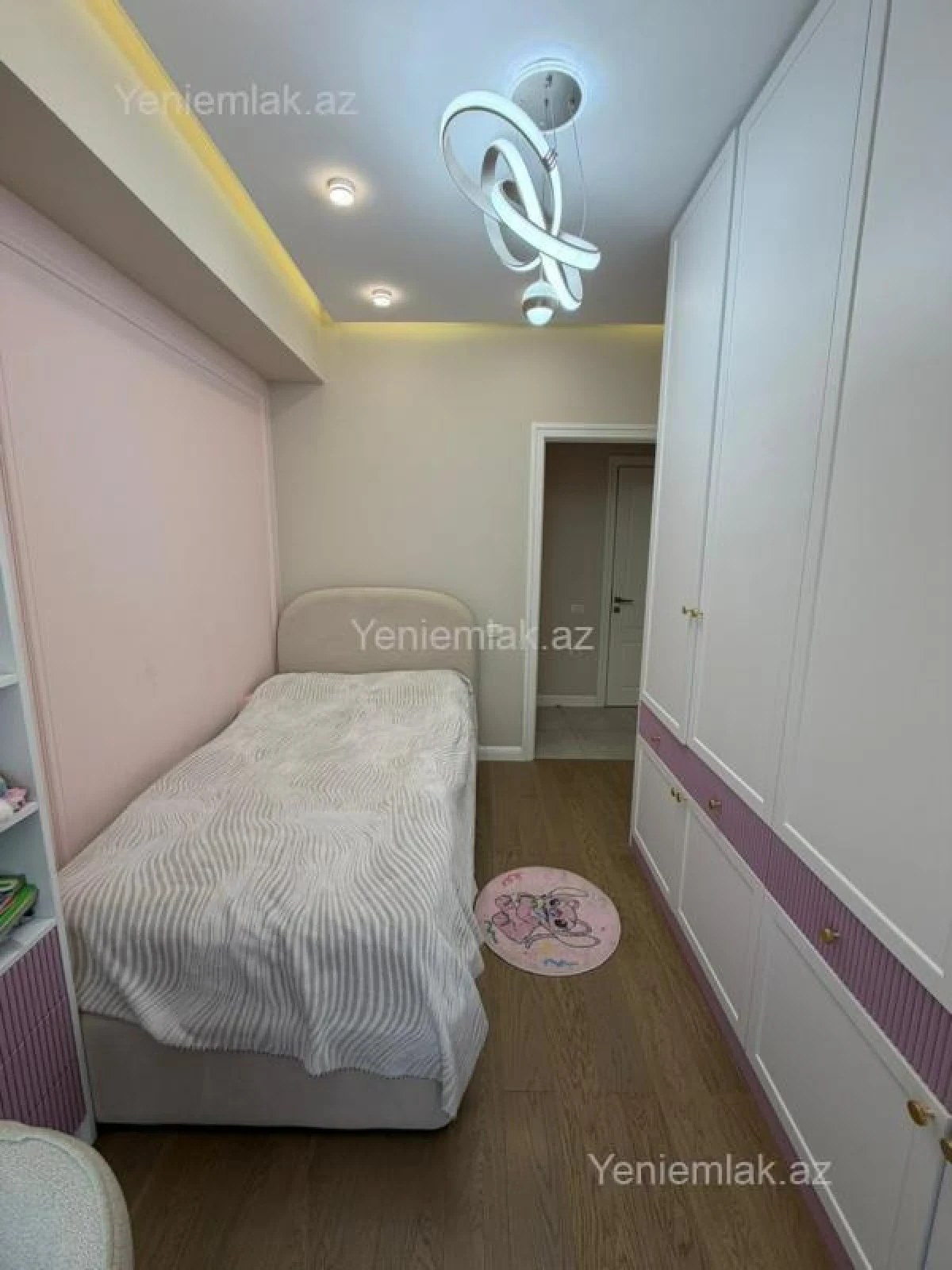 Satılır 3 otaqlı yeni tikili 86 m²