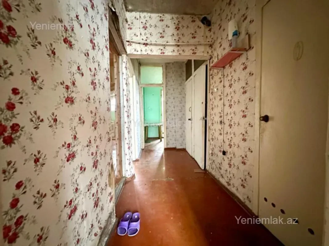 Satılır 2 otaqlı köhnə tikili 65 m²