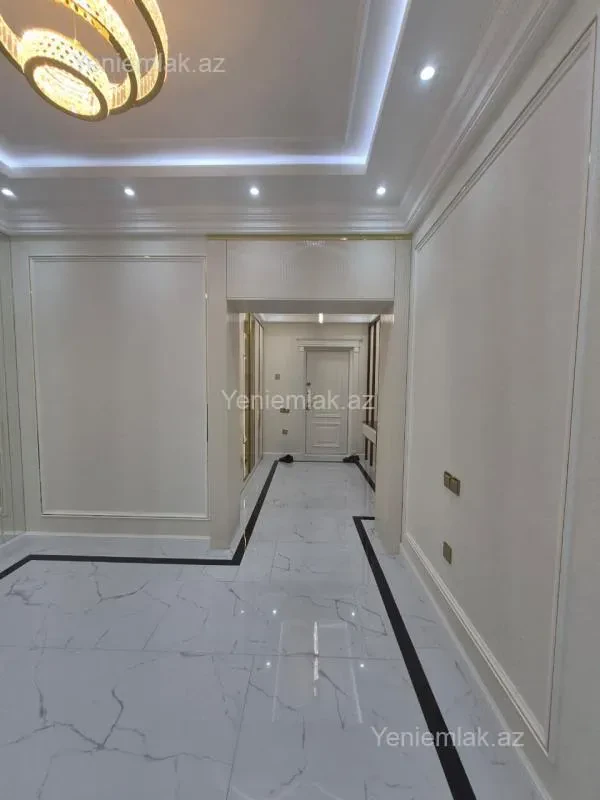 Satılır 4 otaqlı yeni tikili 174 m²