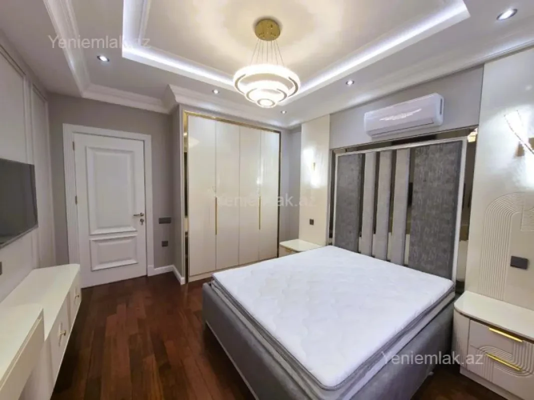 Satılır 4 otaqlı yeni tikili 174 m²