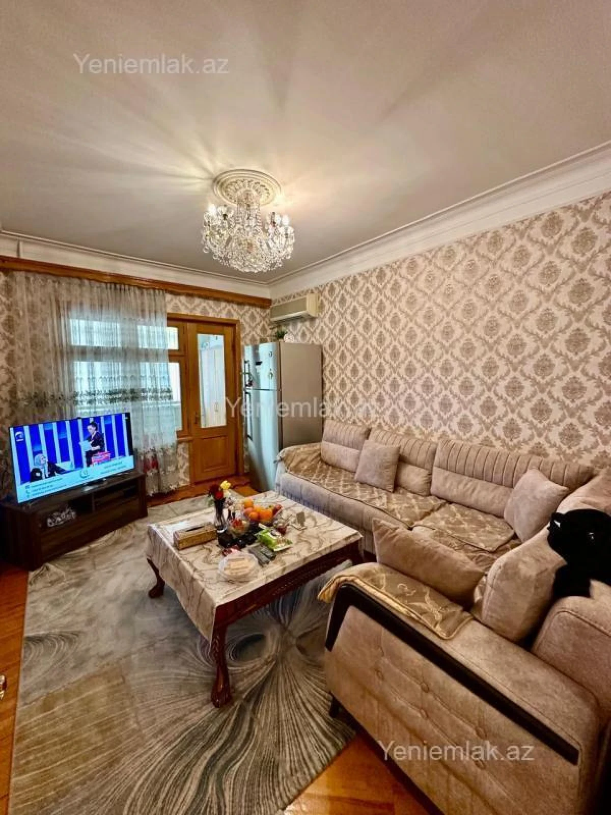 Satılır 5 otaqlı köhnə tikili 130 m²