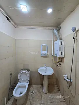 Satılır 2 otaqlı köhnə tikili 40 m²