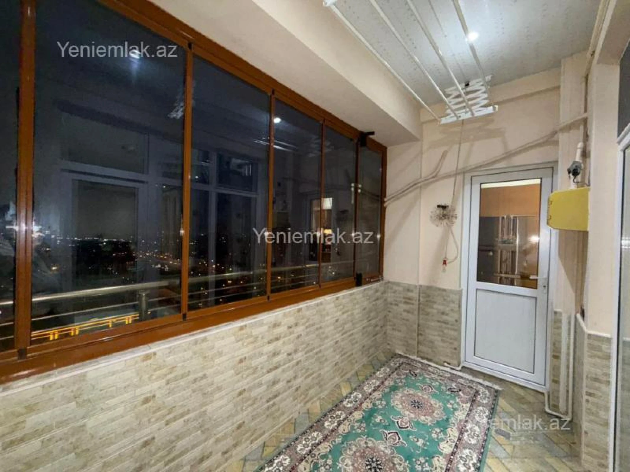 Satılır 2 otaqlı yeni tikili 88 m²