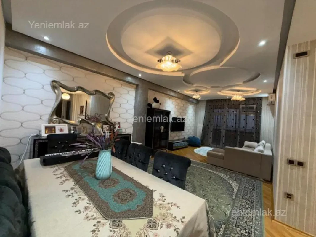 Satılır 2 otaqlı yeni tikili 88 m²