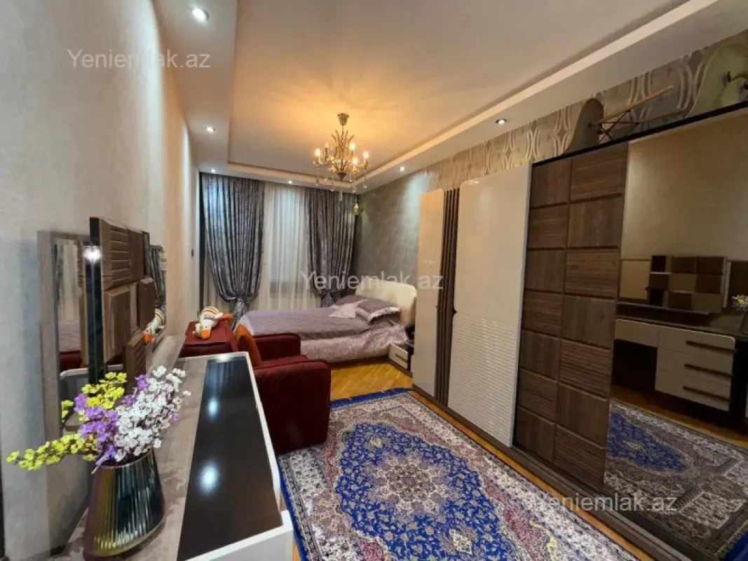 Satılır 2 otaqlı yeni tikili 88 m²