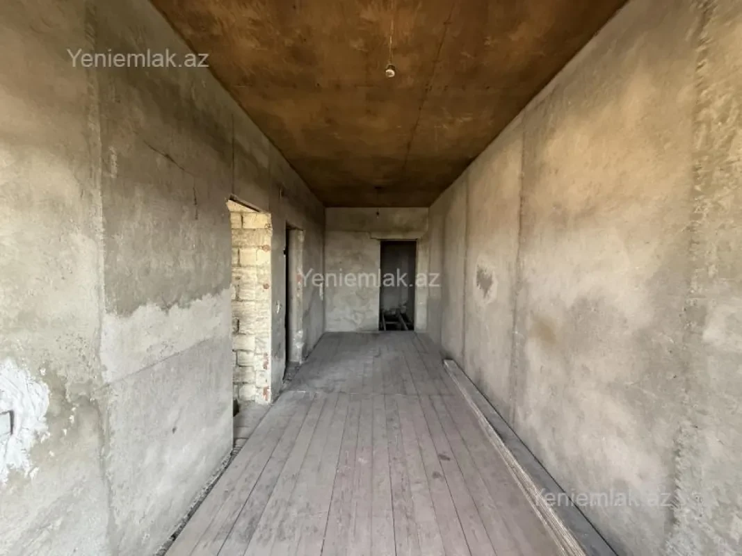 Satılır 4 otaqlı həyət evi 100 m²