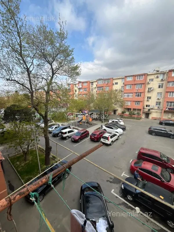 Satılır 2 otaqlı köhnə tikili 36 m²