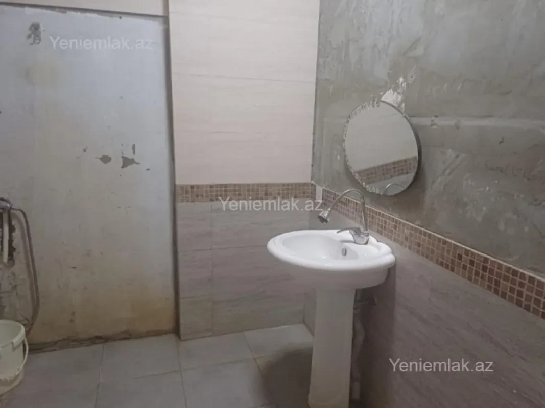 Satılır 3 otaqlı yeni tikili 120 m²