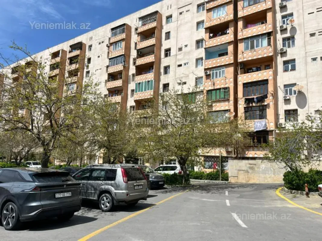 Satılır 3 otaqlı köhnə tikili 80 m²