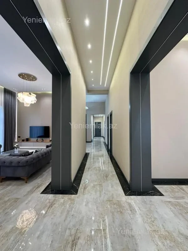 Satılır 5 otaqlı həyət evi 280 m²