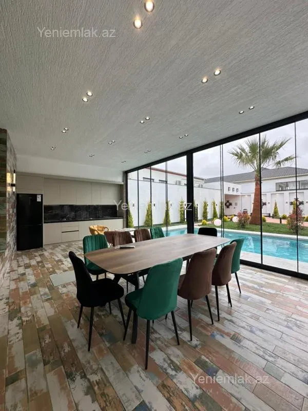 Satılır 5 otaqlı həyət evi 280 m²