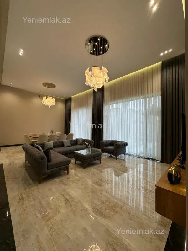 Satılır 5 otaqlı həyət evi 280 m²