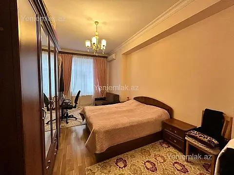 Satılır 2 otaqlı yeni tikili 95 m²