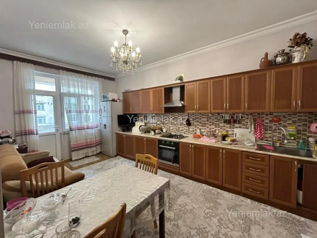 Satılır 2 otaqlı yeni tikili 95 m²