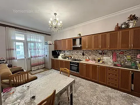 Satılır 2 otaqlı yeni tikili 95 m²