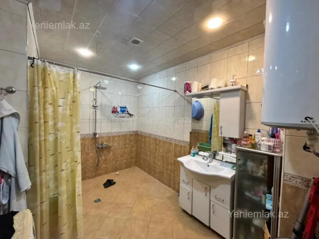 Satılır 2 otaqlı yeni tikili 95 m²