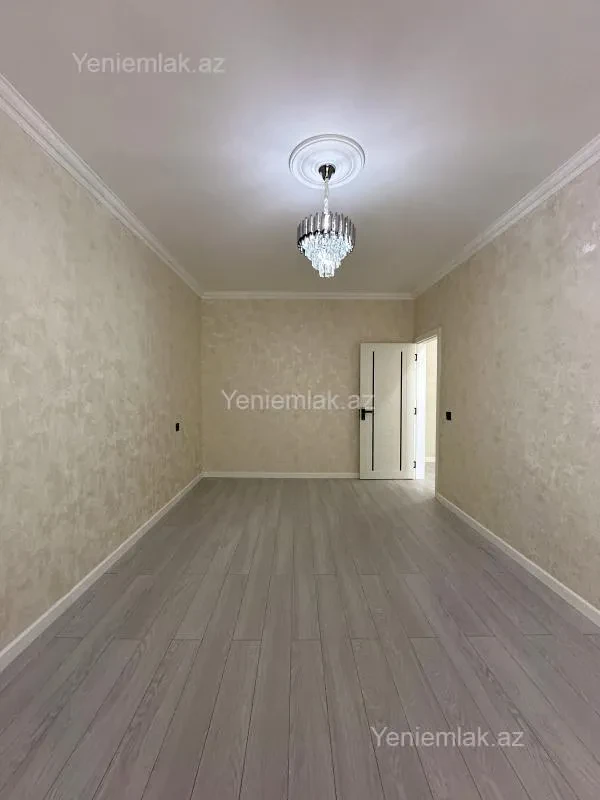 Satılır 2 otaqlı köhnə tikili 60 m²