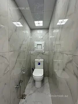 Satılır 2 otaqlı köhnə tikili 60 m²