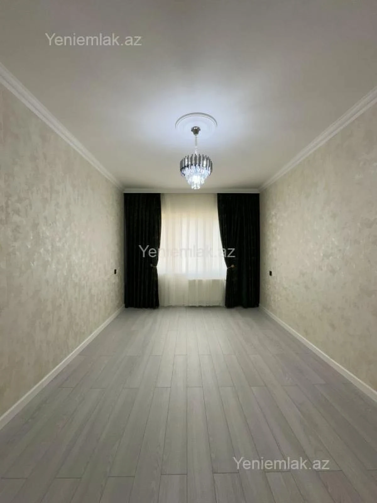 Satılır 2 otaqlı köhnə tikili 60 m²