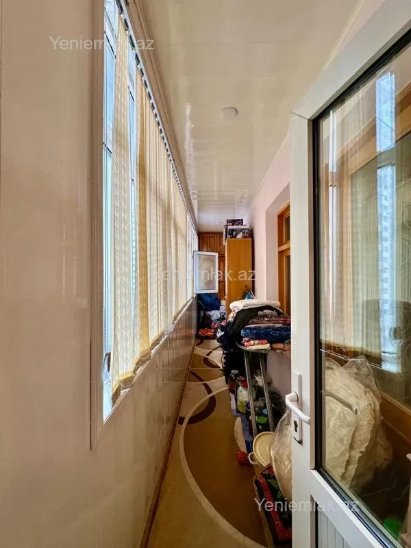 Satılır 5 otaqlı köhnə tikili 120 m²