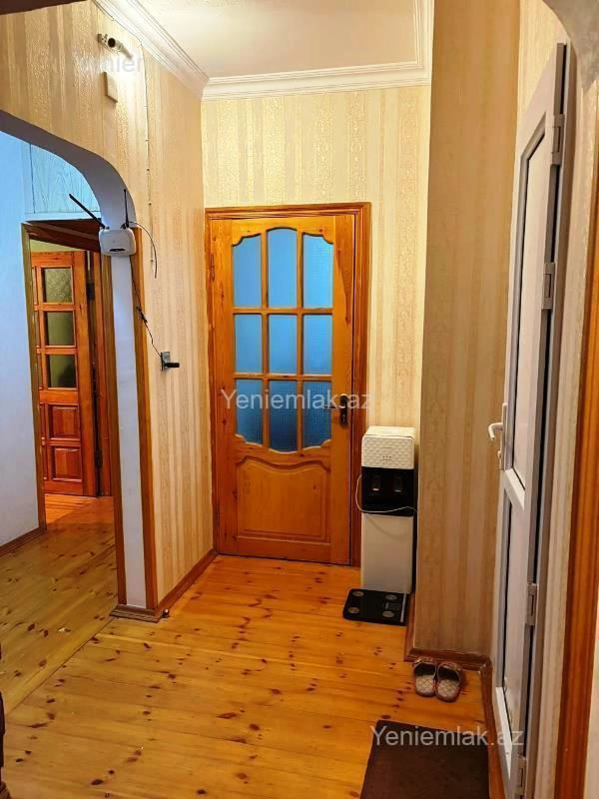 Satılır 2 otaqlı köhnə tikili 65 m²