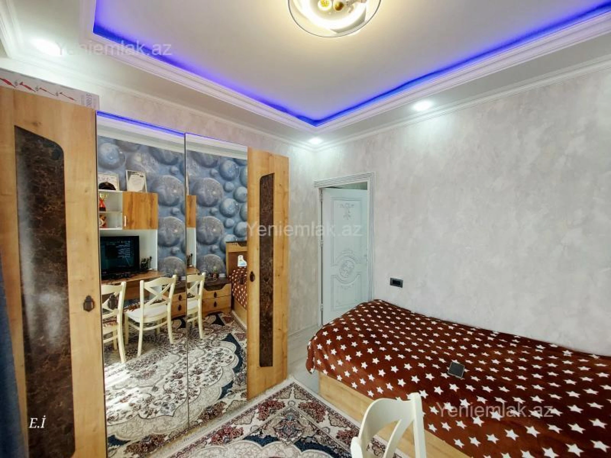 Satılır 4 otaqlı köhnə tikili 86 m²