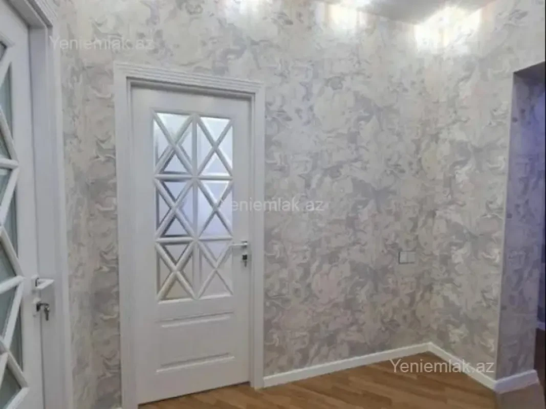 Satılır 2 otaqlı yeni tikili 80 m²