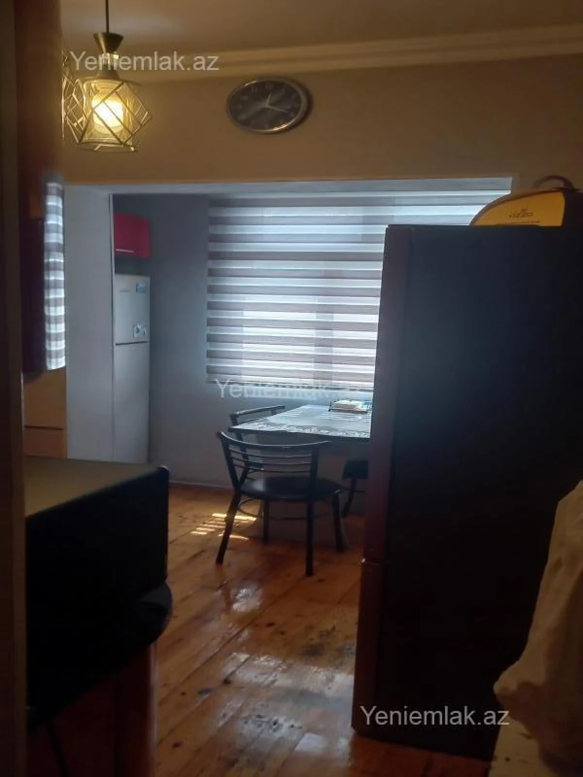 Satılır 2 otaqlı köhnə tikili 56 m²